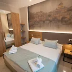 Aurelia Guest house