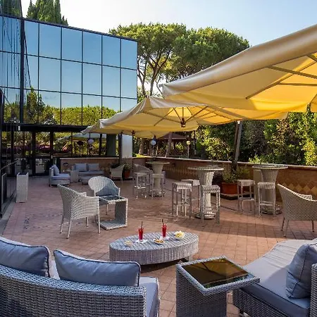 Aurelia 3*